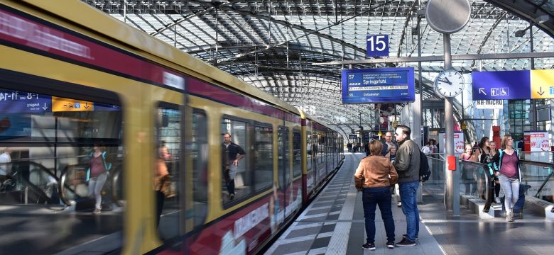 Berlins pulsierende Kunstszene: Galerien und Künstler