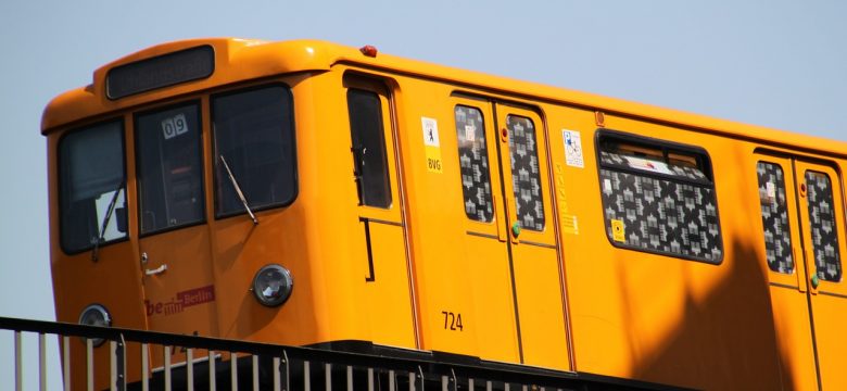 Main Title: Berliner U-Bahn-Geheimnisse: Die versteckten Stationen